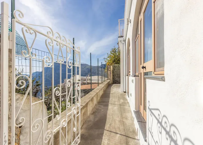 Estate4home - Casa Satriano *