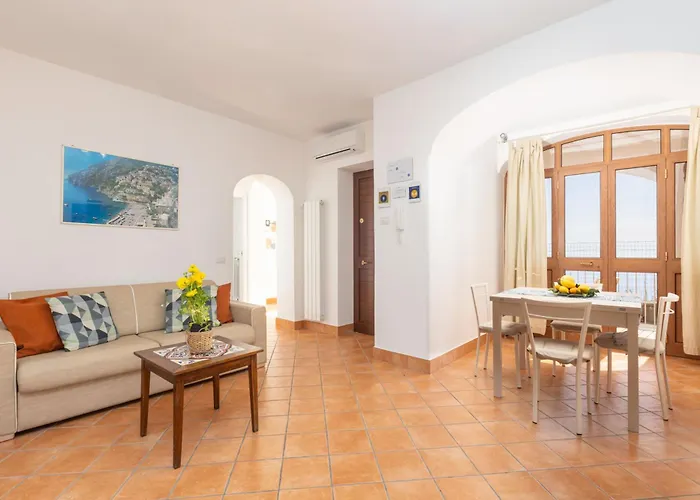 Appartamento Estate4home - Casa Satriano *