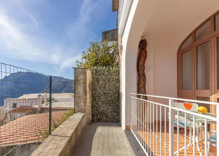 Estate4home - Casa Satriano Apartment *